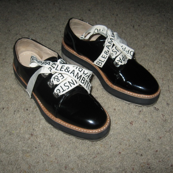 Zara Shoes - Zara Women chunky Sole Oxfords - Black 36